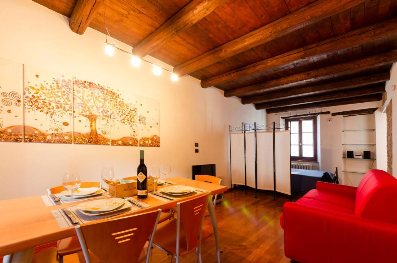 Flats Apartment *