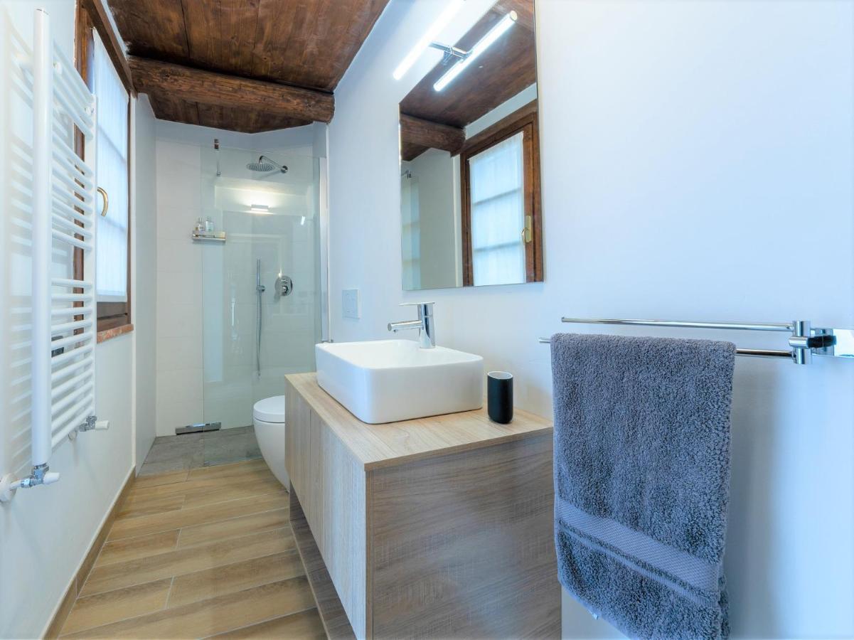 Flats Apartment *